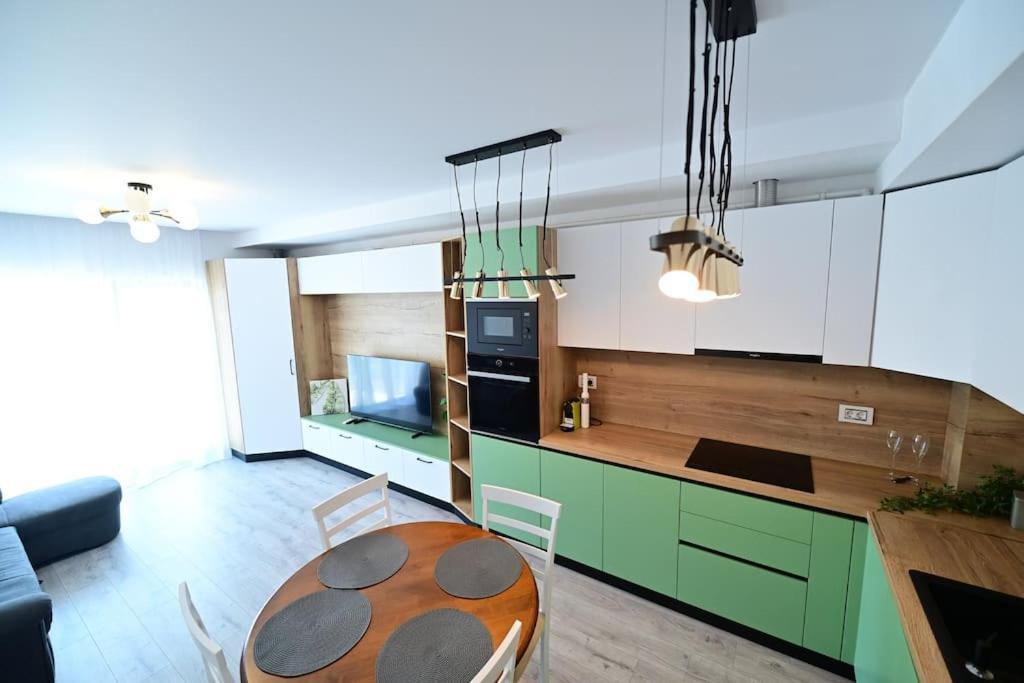 Flh - The Lake Home - Apt 33 Sibiu Bagian luar foto