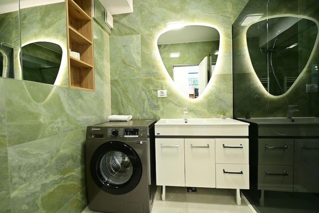 Flh - The Lake Home - Apt 33 Sibiu Bagian luar foto